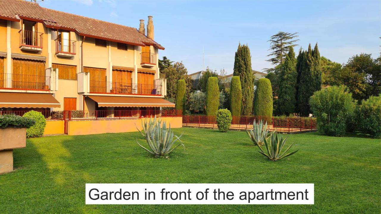 Vera Luxury Apartment Σιρμιόνε Εξωτερικό φωτογραφία