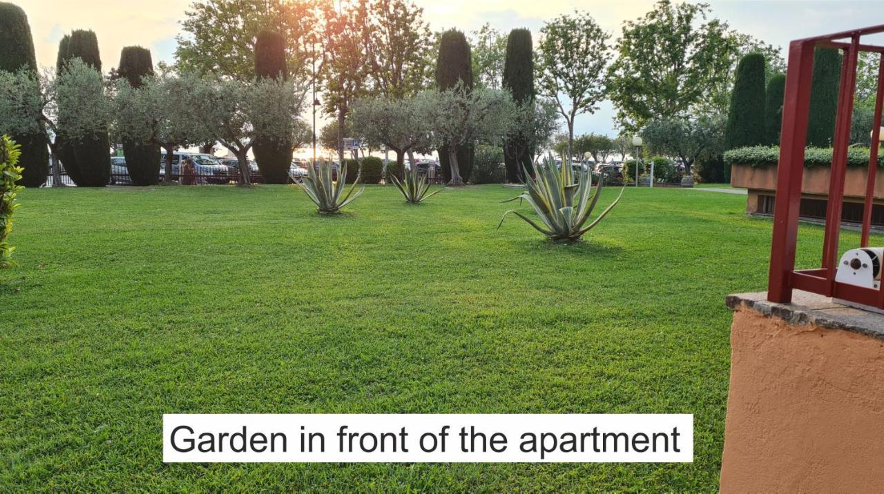Vera Luxury Apartment Σιρμιόνε Εξωτερικό φωτογραφία